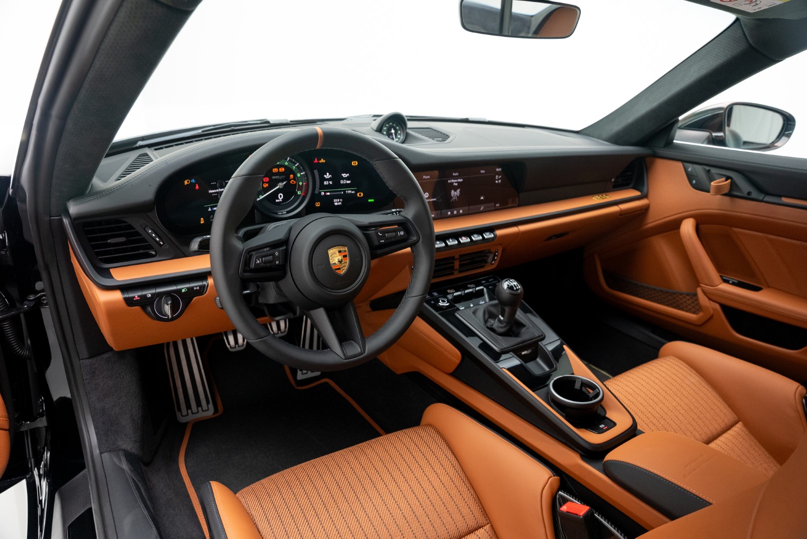 2024 PORSCHE 911 S/T N. 307 OF 1963 WITH DEALER WARRANTY